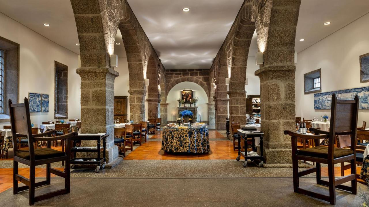 Pousada Mosteiro De Guimarães Kültér fotó Restaurant El Patio de la Isla